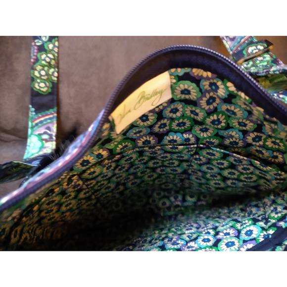 VERA BRADLEY RHAPSODY PATTERN SHOULDER BAG - VERY GOOD CONDITION - Picture 3 of 4